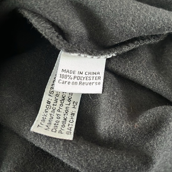 NEW J. AMERICA SOUTHERN MISS GOLDEN EAGLES UNISEX  POLY HOOD YOUTH SIZE MEDIUM - Picture 11 of 12